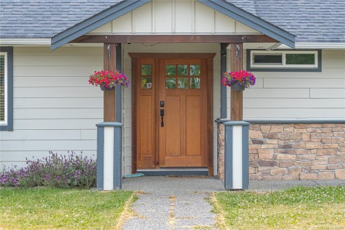 1337 4Th Ave, Ladysmith, BC 