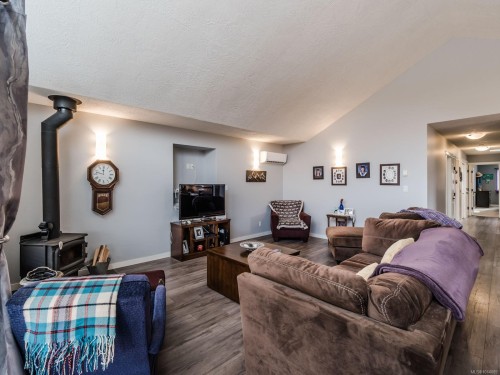 1337 4Th Ave, Ladysmith, BC 