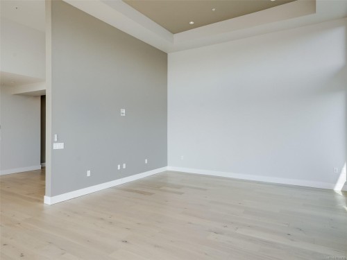 603-2461 Sidney Ave, Sidney, BC - Indoor Photo Showing Other Room