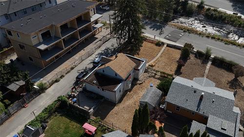 421 Wade Avenue, Penticton, BC - Outdoor