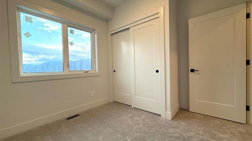 200-70 Boundary Street, Kimberley, BC - Indoor Photo Showing Other Room
