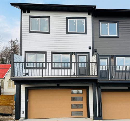 200-70 Boundary Street, Kimberley, BC - Outdoor With Deck Patio Veranda