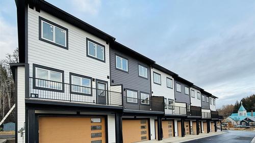 200-70 Boundary Street, Kimberley, BC - Outdoor