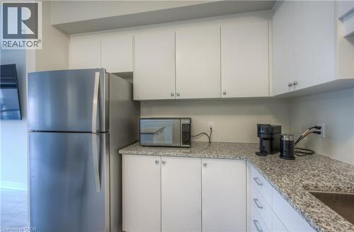 25 Isherwood Avenue Unit# 55, Cambridge, ON - Indoor Photo Showing Kitchen