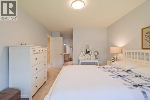 3333 South Main Street Unit# 143, Penticton, BC - Indoor Photo Showing Bedroom