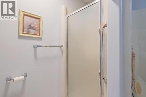 3333 South Main Street Unit# 143, Penticton, BC - Indoor Photo Showing Bathroom