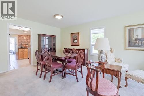3333 South Main Street Unit# 143, Penticton, BC - Indoor Photo Showing Dining Room