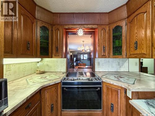 107 Centre Street, Kincaid, SK - Indoor Photo Showing Kitchen