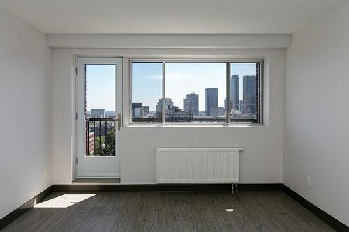 Living room - 102-3605 Rue St-Urbain, Montréal (Le Plateau-Mont-Royal), QC - Indoor Photo Showing Other Room