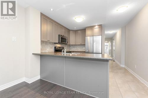 634 Danaca Private, Ottawa, ON - Indoor Photo Showing Kitchen