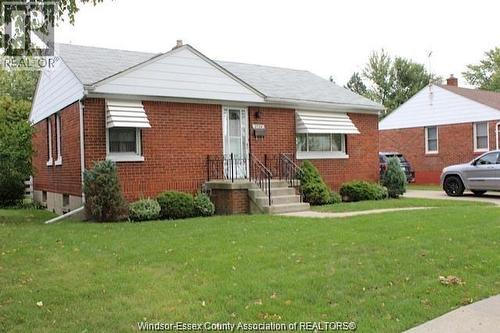 2724 DOMINION BLVD  Windsor, ON N9E 2M6