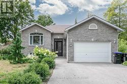 96 46TH STREET N  Wasaga Beach, ON L9Z 1Y7