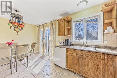96 46Th Street N, Wasaga Beach, ON - Indoor Photo Showing Kitchen With Double Sink