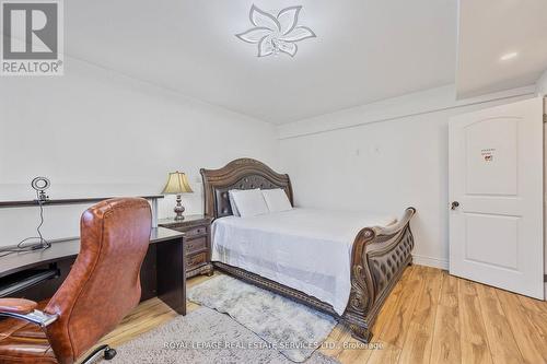 96 46Th Street N, Wasaga Beach, ON - Indoor Photo Showing Bedroom