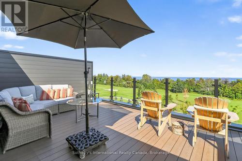 32 - 117 Sladden Court, Blue Mountains, ON - Outdoor With Deck Patio Veranda With Exterior