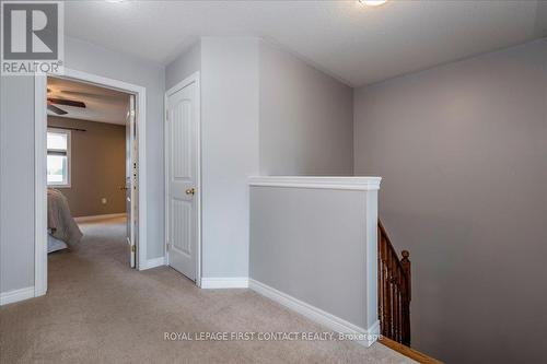 22 Admiral Crescent, Essa, ON - Indoor Photo Showing Other Room