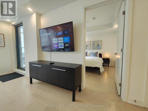 1009 - 340 Queen Street, Ottawa, ON - Indoor