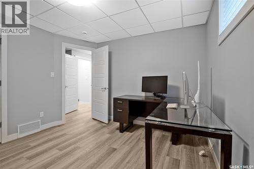 4311 Sandpiper Crescent E, Regina, SK - Indoor Photo Showing Office