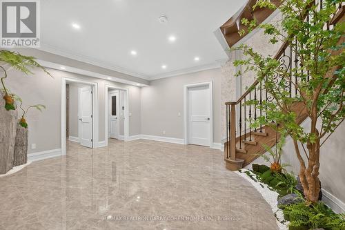18 Suncrest Drive, Toronto, ON - Indoor Photo Showing Other Room