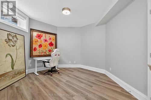 18 Suncrest Drive, Toronto, ON - Indoor