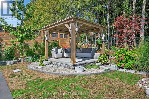 18 Suncrest Drive, Toronto, ON - Outdoor With Deck Patio Veranda