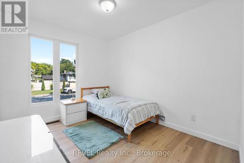 1 Samuel Court, St. Catharines (Lakeshore), ON - Indoor Photo Showing Bedroom