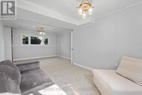 1 Samuel Court, St. Catharines (Lakeshore), ON - Indoor Photo Showing Other Room