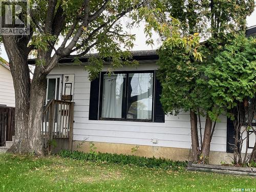 843 7Th Street E, Prince Albert, SK - Outdoor