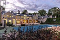 1092 ARGYLE DRIVE  Oakville, ON L6J 1A7