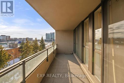 521 - 32 Clarissa Drive, Richmond Hill, ON - Outdoor With Balcony With Exterior