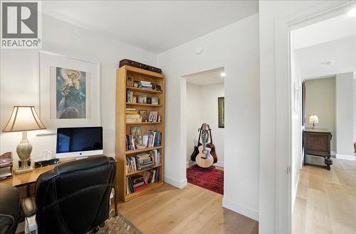 320 Mountain View Drive, Nelson, BC - Indoor Photo Showing Office