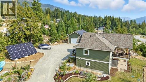 320 Mountain View Drive, Nelson, BC - Outdoor