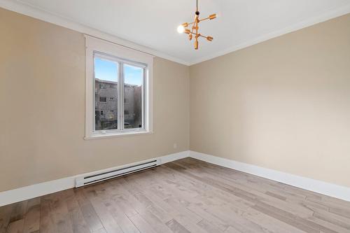 Chambre à coucher principale - 2325  - 2329 Av. Madison, Montréal (Côte-Des-Neiges/Notre-Dame-De-Grâce), QC - Indoor Photo Showing Other Room