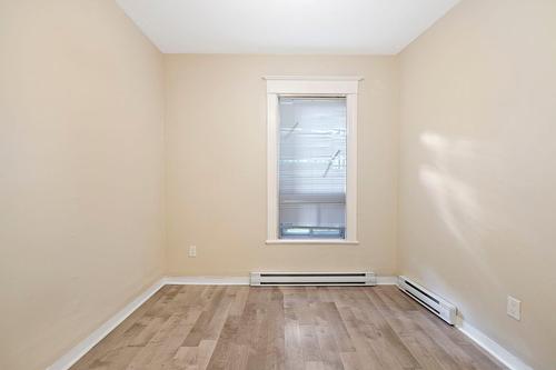 Chambre à coucher - 2325  - 2329 Av. Madison, Montréal (Côte-Des-Neiges/Notre-Dame-De-Grâce), QC - Indoor Photo Showing Other Room