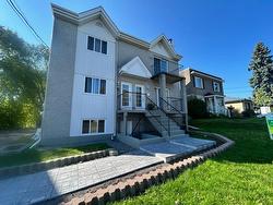59 Rue Galipeau  Laval (Sainte-Rose), QC H7L 1G3