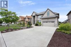 1051 MIA ANNE  Lasalle, ON N9H 0C2