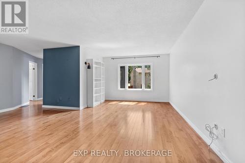 926 Cresthill Street, Kingston (North Of Taylor-Kidd Blvd), ON - Indoor Photo Showing Other Room
