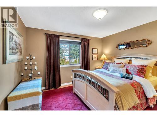 2463 Irvine Avenue, Merritt, BC - Indoor Photo Showing Bedroom