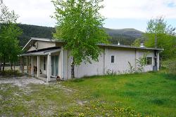 6805 CARIBOO  97 Highway  Clinton, BC V0K 1K0