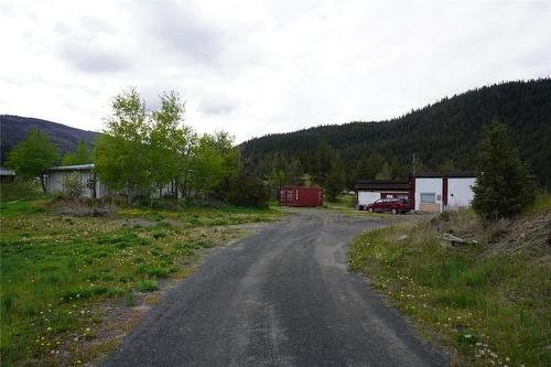 6805 Cariboo  97 Highway, Clinton, BC - Outdoor With View