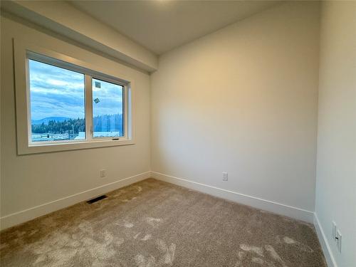 204-70 Boundary Street, Kimberley, BC - Indoor Photo Showing Other Room