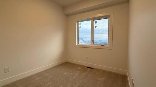 204-70 Boundary Street, Kimberley, BC - Indoor Photo Showing Other Room