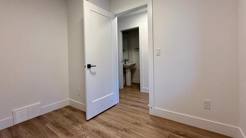 204-70 Boundary Street, Kimberley, BC - Indoor Photo Showing Other Room