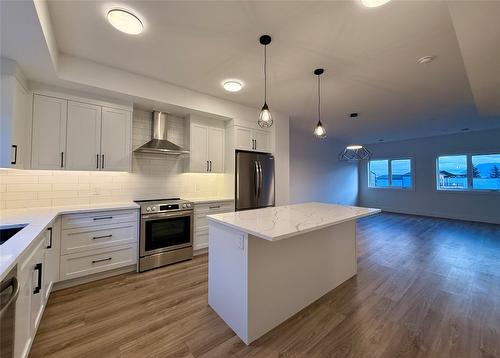 204-70 Boundary Street, Kimberley, BC - Indoor Photo Showing Kitchen With Upgraded Kitchen