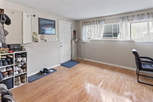 503 14Th Avenue, Creston, BC - Indoor