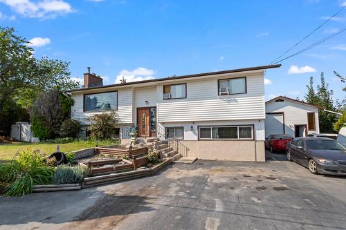 503 14th Avenue  Creston, BC V0B 1G4