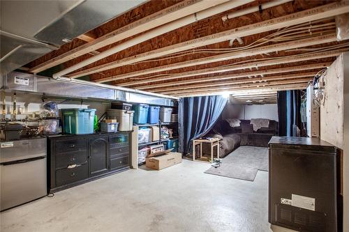 2253 Shuswap Avenue, Lumby, BC - Indoor Photo Showing Basement