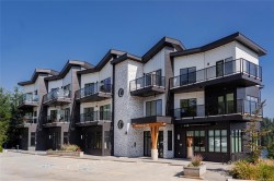 207-4474 Wellington Rd  Nanaimo, BC V9T 2H3