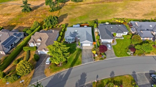 955 Royal Dornoch Dr, Qualicum Beach, BC 