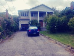 1538 Cawthra Court  Mississauga, ON L5G 4L3